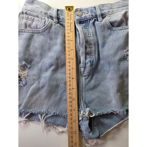 PACSUN Light Wash Distressed Denim Cut-Off Jean Shorts SZ 25" - Picture 7 of 9